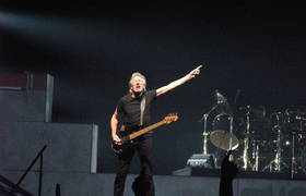 Roger Waters Returns To The UK With 'The Wall'