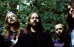 Exclusive Interview With One Of 2011 Best New Bands: Black Spiders