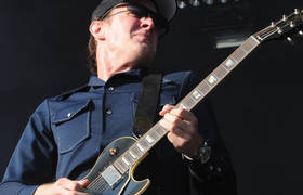 Lick Library Release Learn To Play Black Country Communion