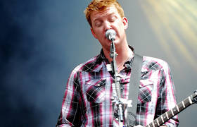 The 10 Greatest Queens Of The Stone Age Riffs